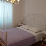 Sky Delux Apartment With Parking